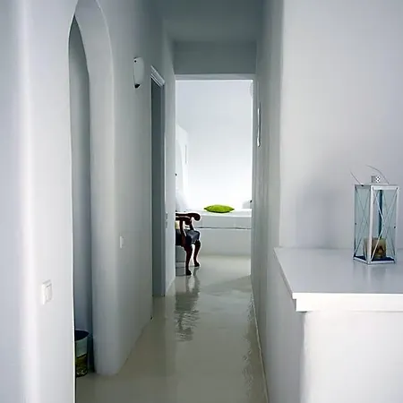 Sea Sound White Katikies 4*